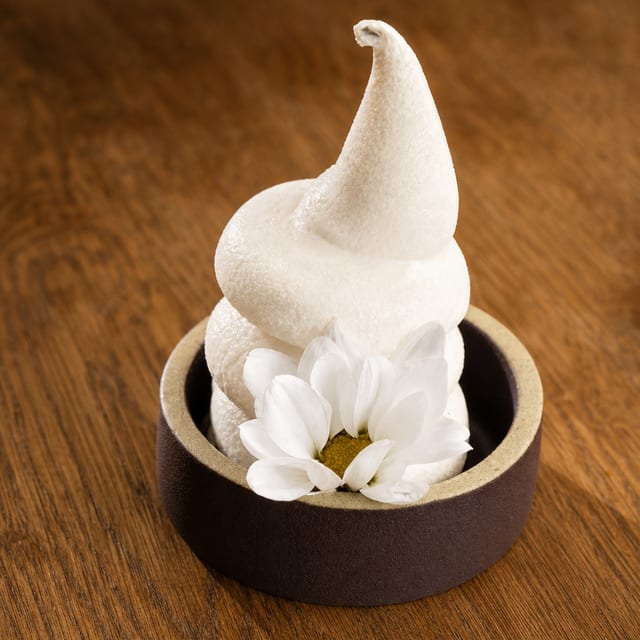 MILK ICE CREAM.