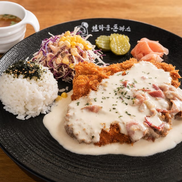 CARBONARA (CHICKEN) KATSU.